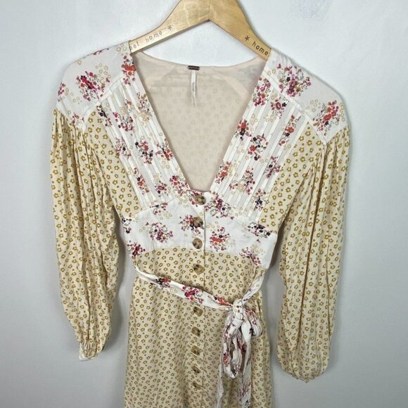 Free People Wonderland Mini Dress Button Down Tie Waist Floral Size XS Bohemian - Picture 11 of 16